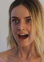 Arnijka Larcombe-weate